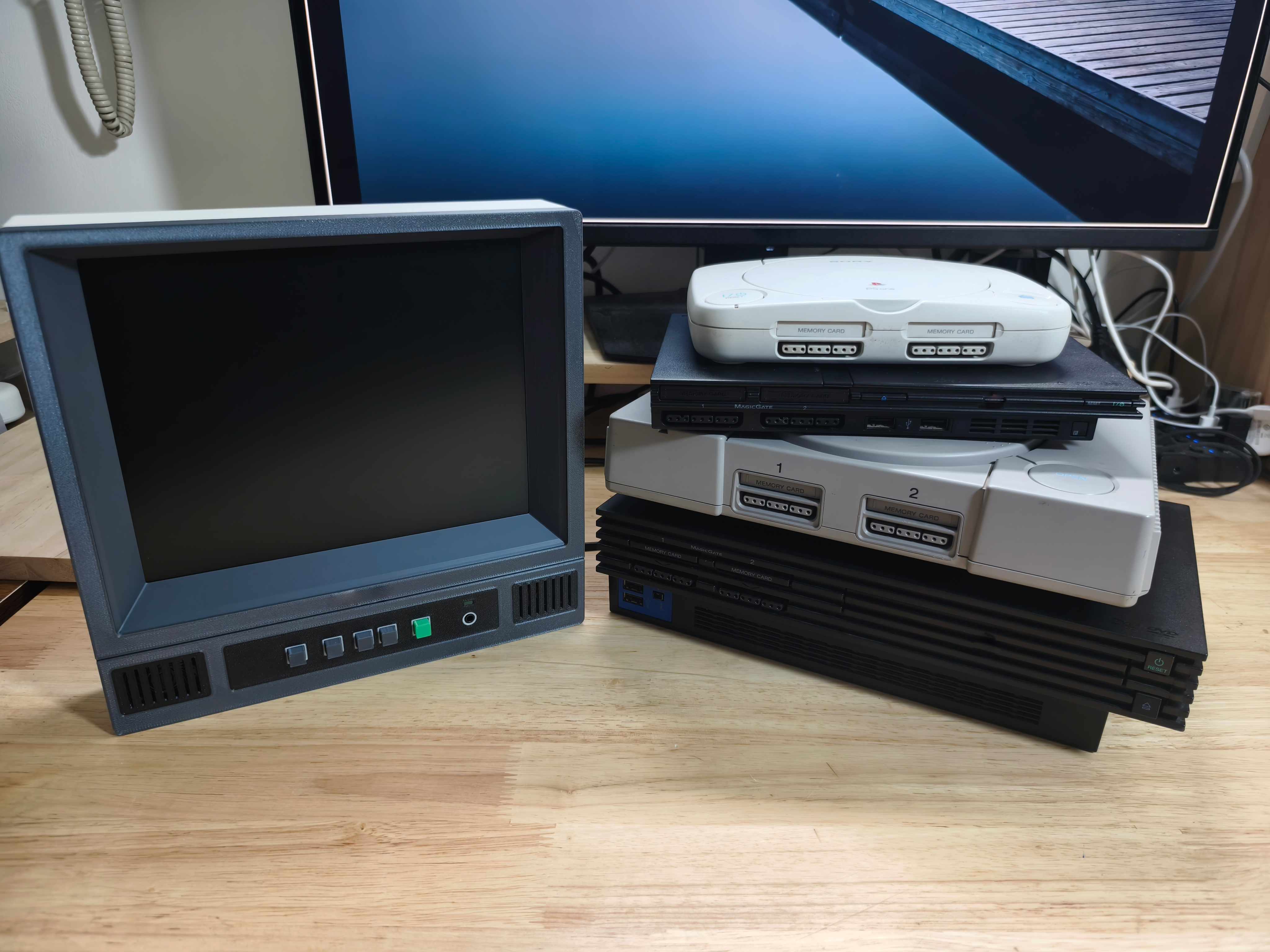 CRT Monitor Style 10.4 InchRet - Arcade Vibes avaliação e preço